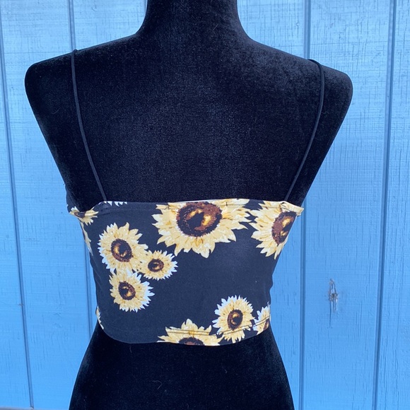 No Comment Sunflower Tank Top - Picture 5 of 5